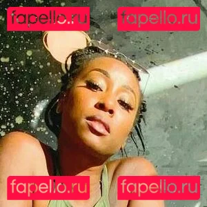 Scarlette Douglas Onlyfans Photo Gallery 