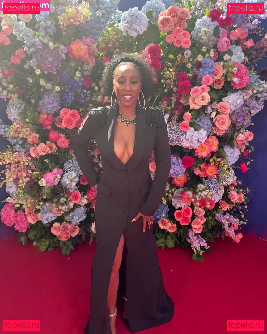 Scarlette Douglas Onlyfans Photo Gallery 