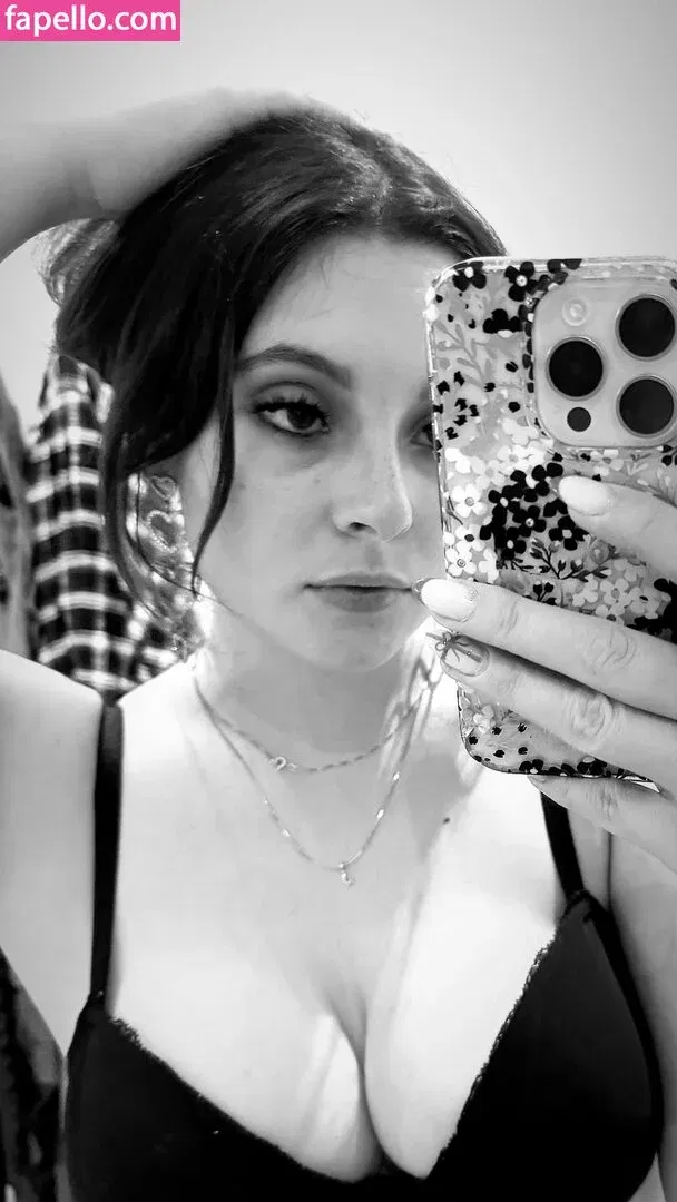 Christina Green Onlyfans Photo Gallery 