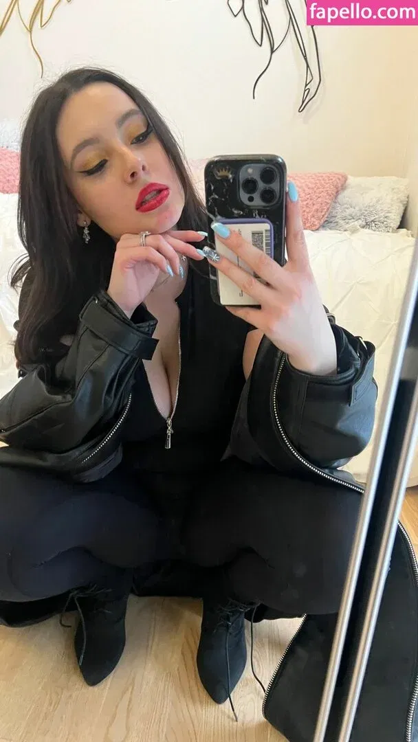 Christina Green Onlyfans Photo Gallery 