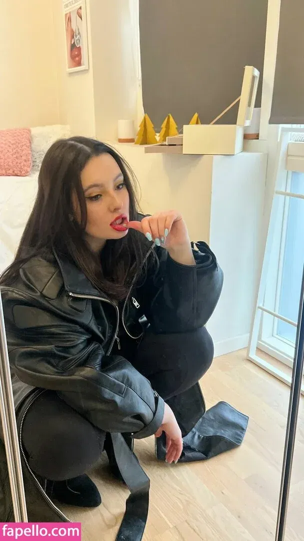 Christina Green Onlyfans Photo Gallery 