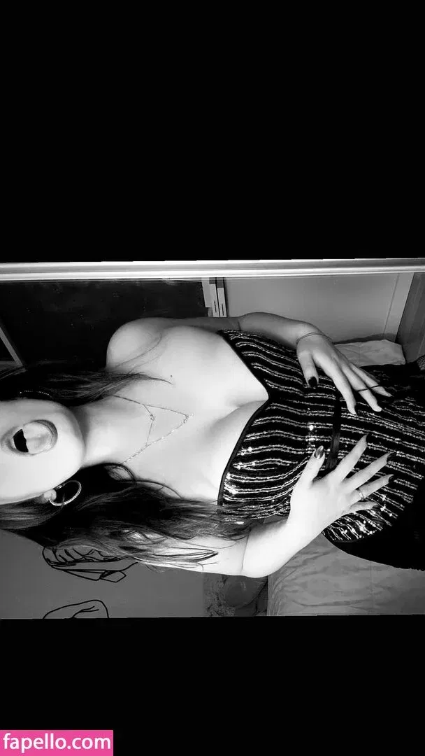 Christina Green Onlyfans Photo Gallery 