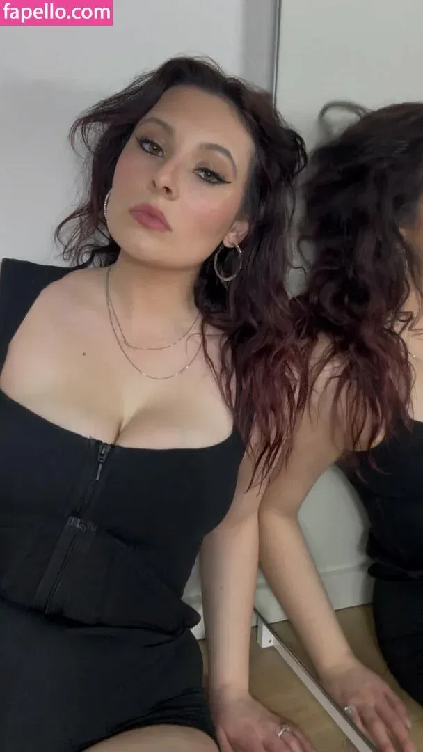 Christina Green Onlyfans Photo Gallery 