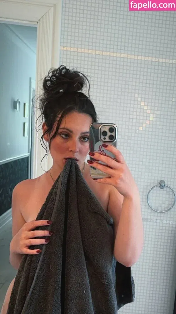 Christina Green Onlyfans Photo Gallery 