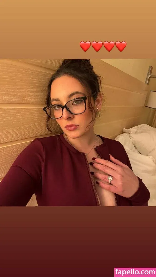 Christina Green Onlyfans Photo Gallery 