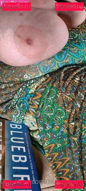 Hugeboobswife Onlyfans Photo Gallery 