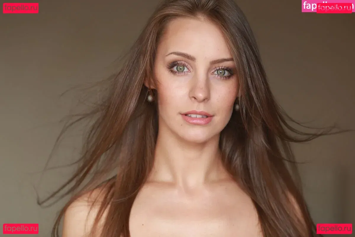 Anastasiya Peredistova Onlyfans Photo Gallery 