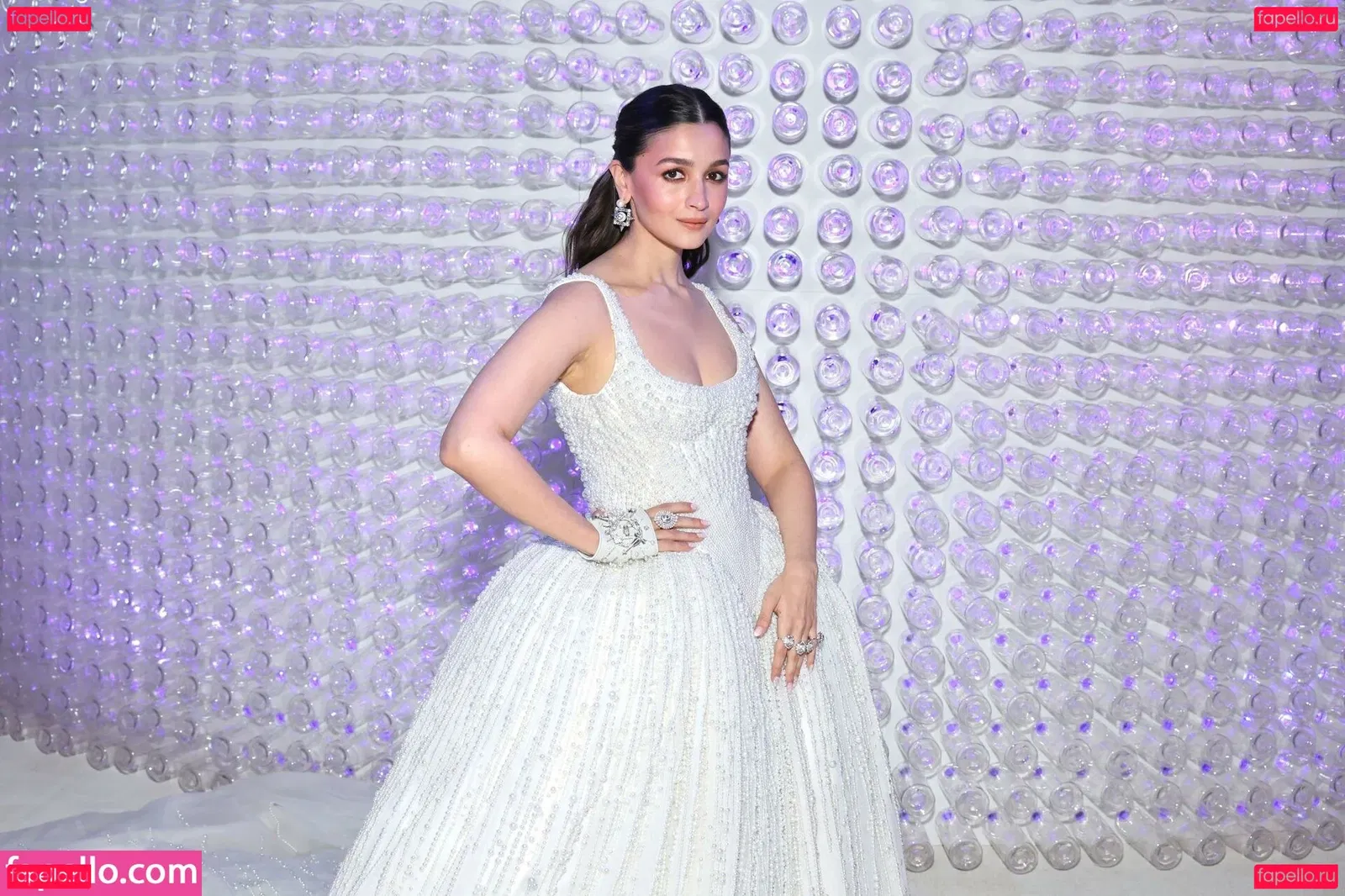 Alia Bhatt Onlyfans Photo Gallery 