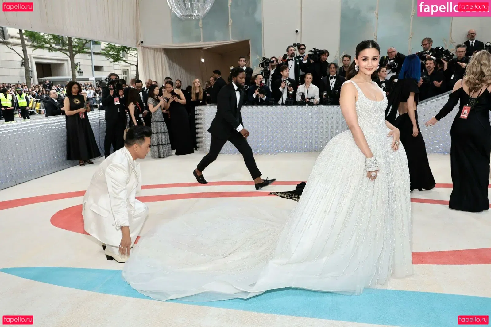 Alia Bhatt Onlyfans Photo Gallery 