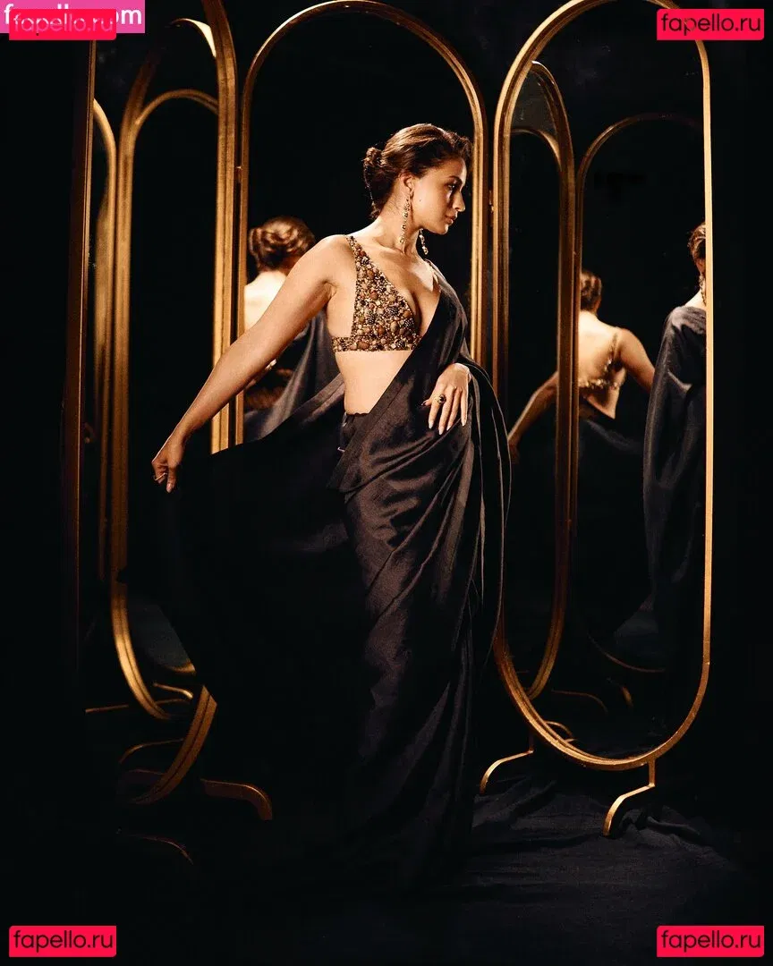 Alia Bhatt Onlyfans Photo Gallery 