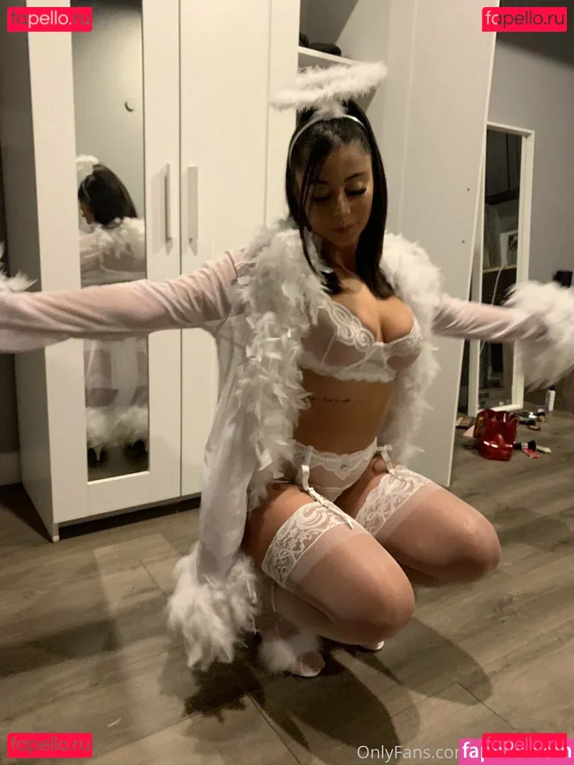 Submissive Skylar Onlyfans Photo Gallery 