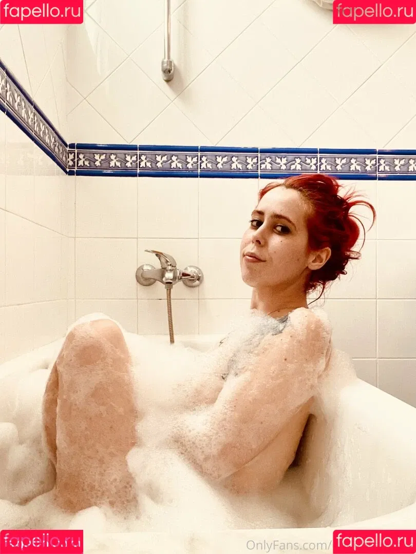 daughteroffire Onlyfans Photo Gallery 