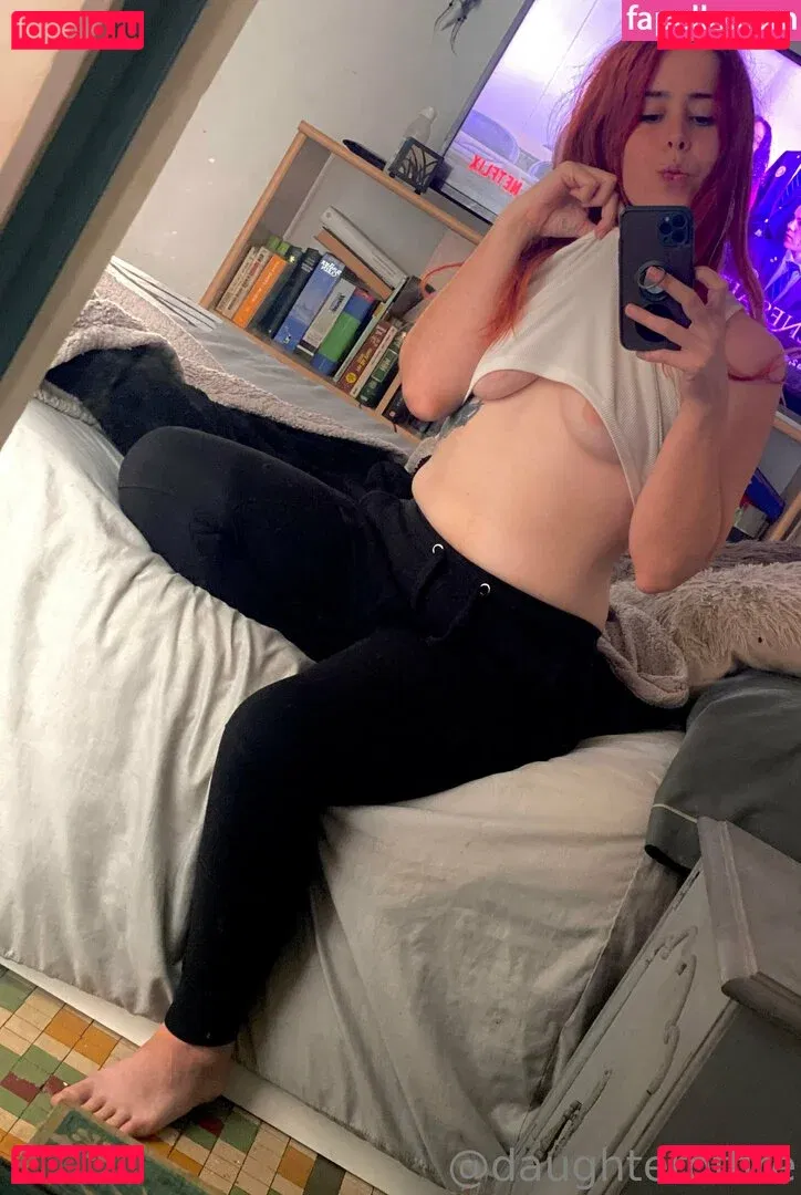 daughteroffire Onlyfans Photo Gallery 