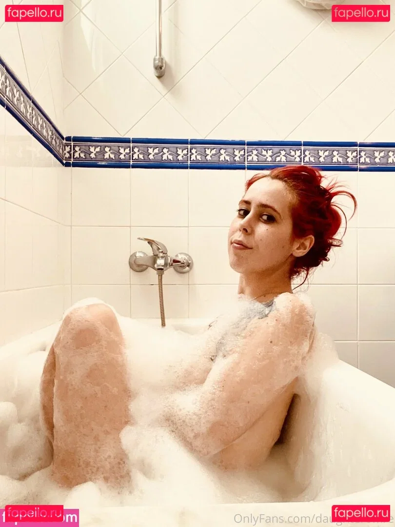 daughteroffire Onlyfans Photo Gallery 