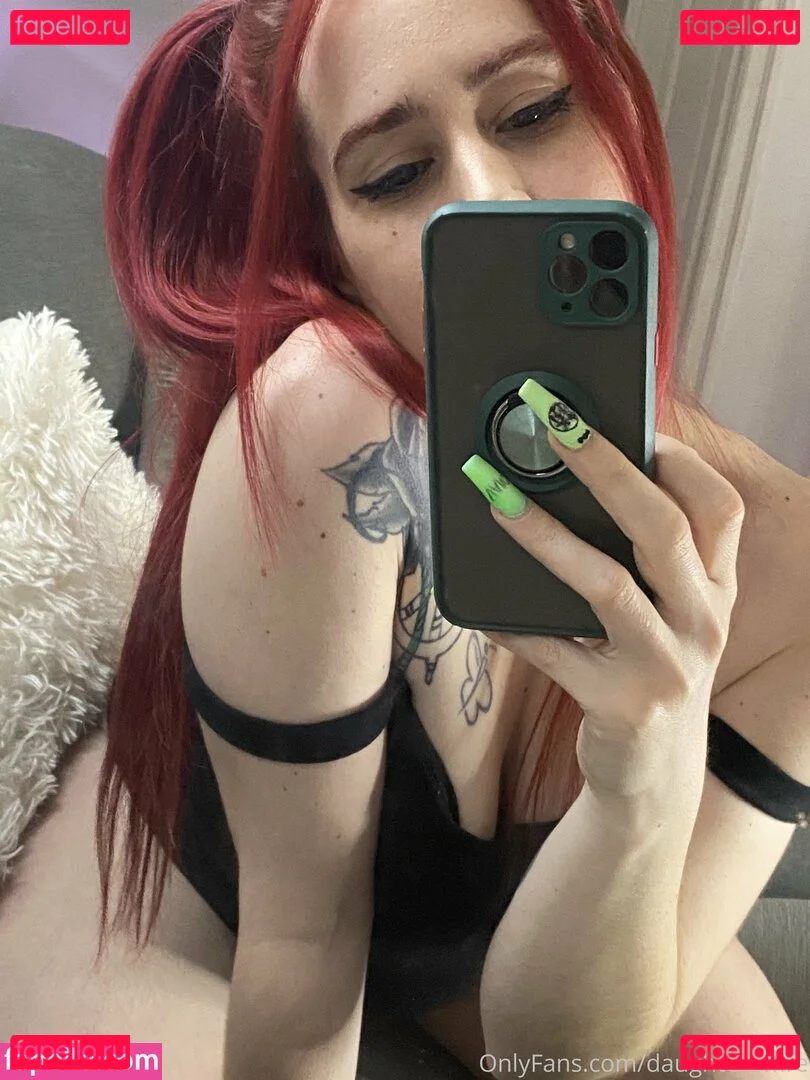 daughteroffire Onlyfans Photo Gallery 