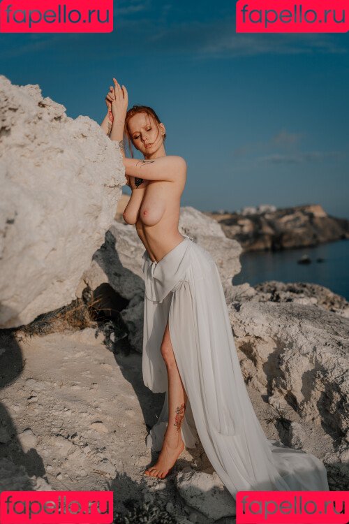 Aksinya_carrot Onlyfans Photo Gallery 