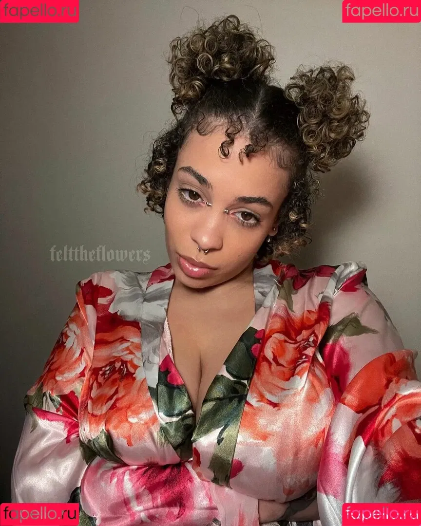 flowers Onlyfans Photo Gallery 