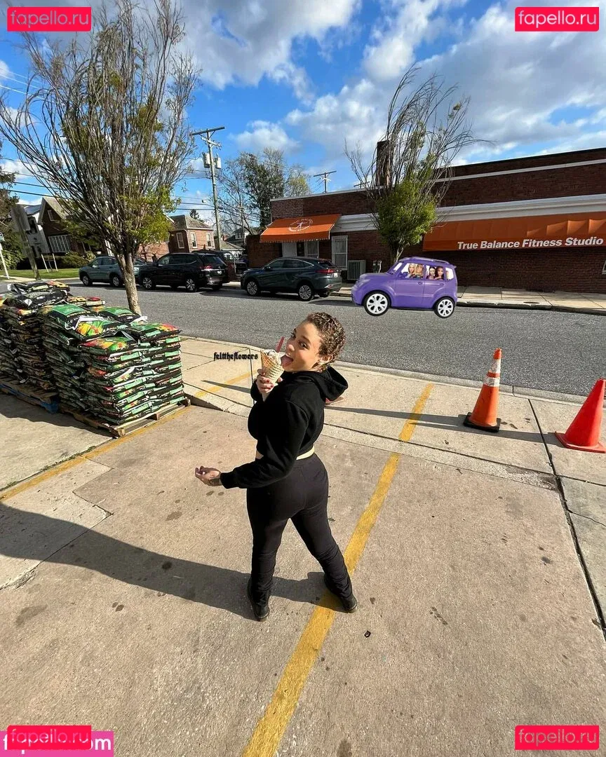 flowers Onlyfans Photo Gallery 