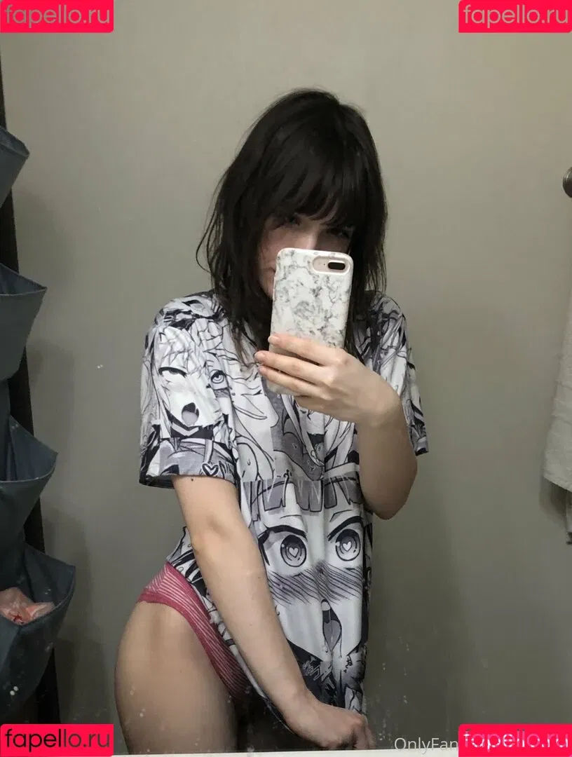 Mewnii Onlyfans Photo Gallery 