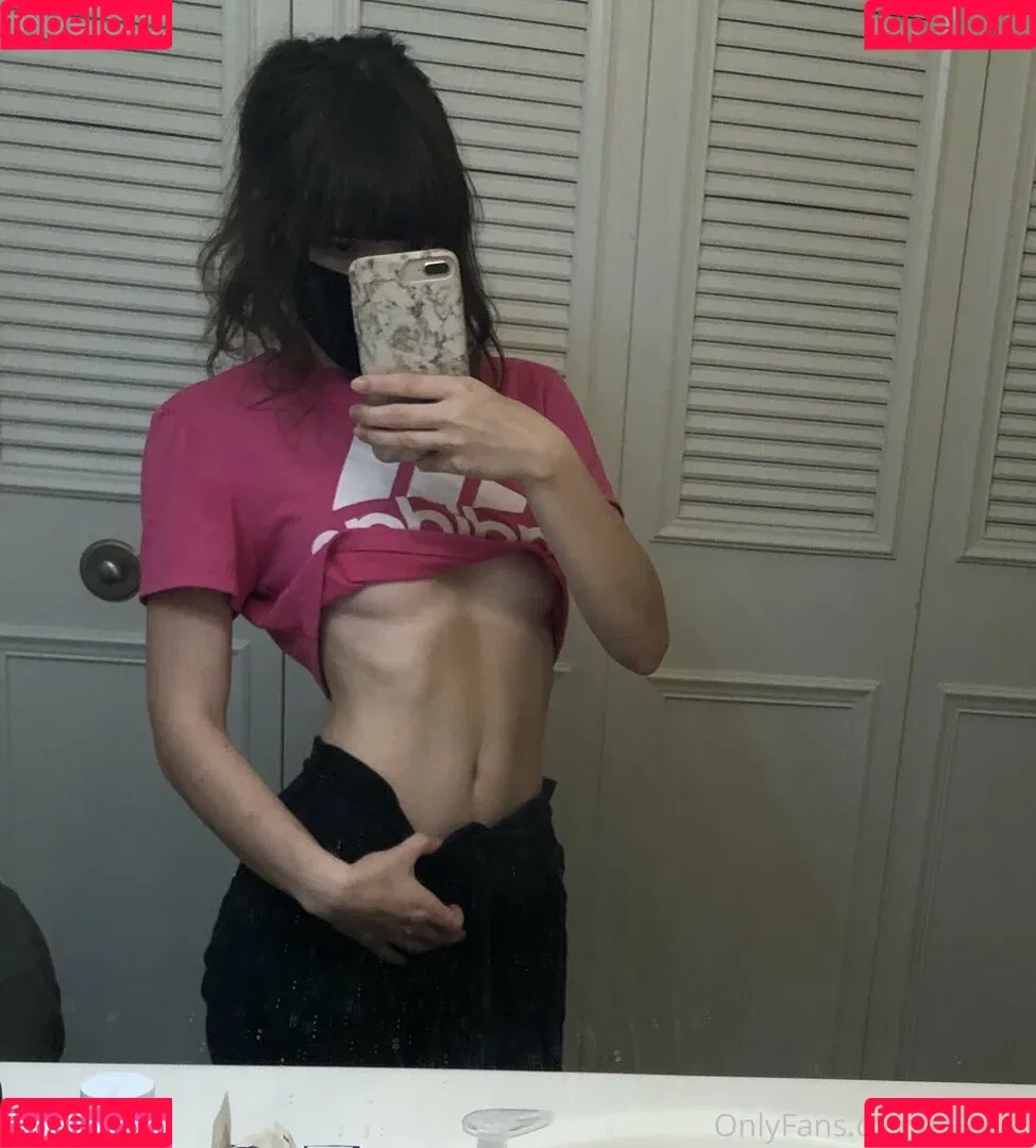 Mewnii Onlyfans Photo Gallery 