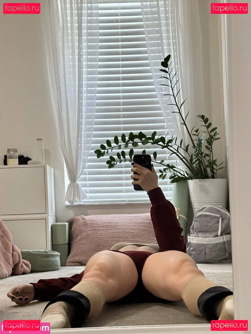 Mewnii Onlyfans Photo Gallery 