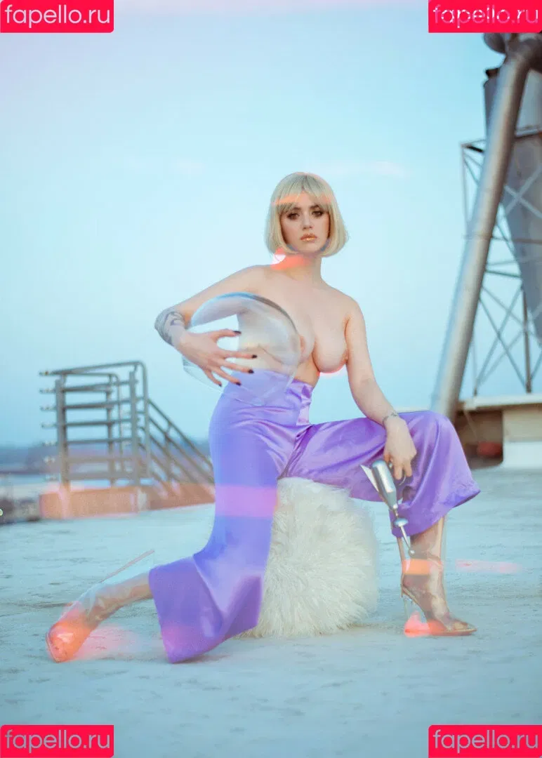 Mckenzie Eckels Onlyfans Photo Gallery 