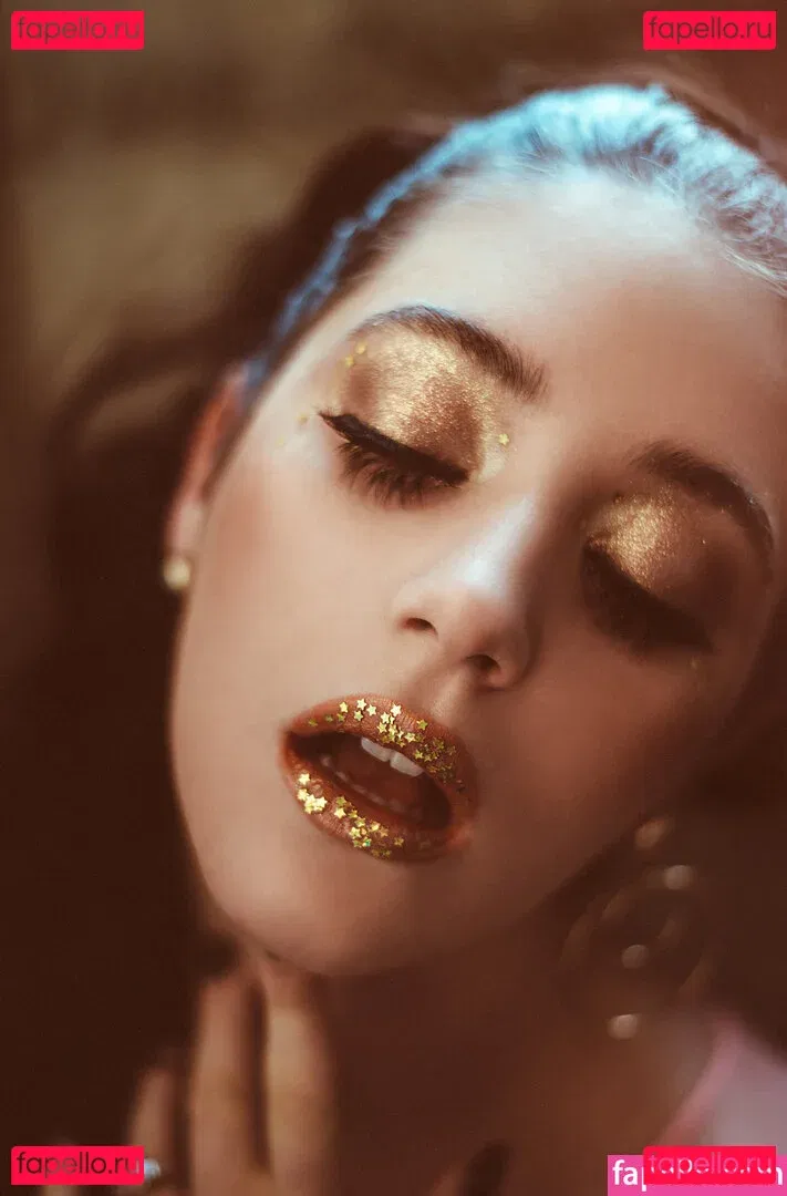 Mckenzie Eckels Onlyfans Photo Gallery 