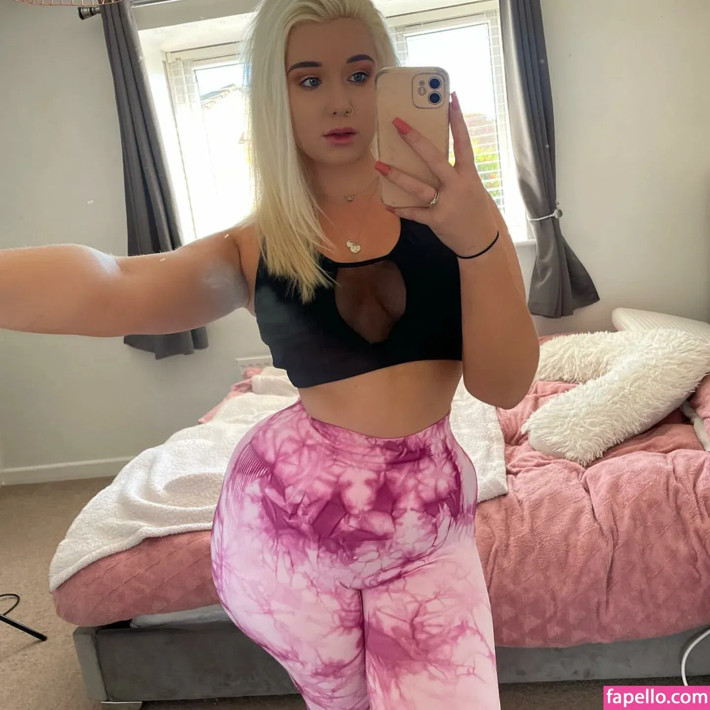 Molly Harding Onlyfans Photo Gallery 