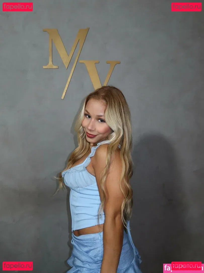 Flávia Saraiva Onlyfans Photo Gallery 