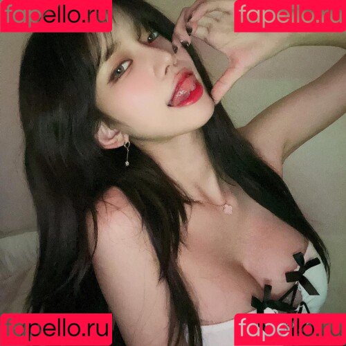 Choi Somi Onlyfans Photo Gallery 