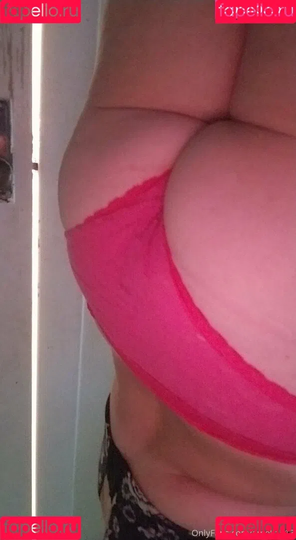 ameliab13 Onlyfans Photo Gallery 