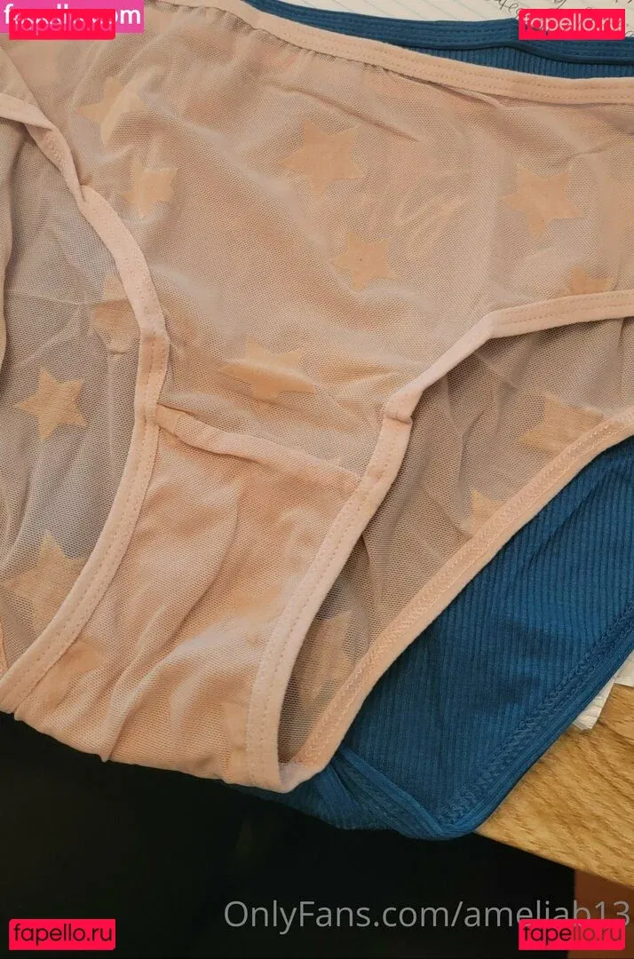 ameliab13 Onlyfans Photo Gallery 