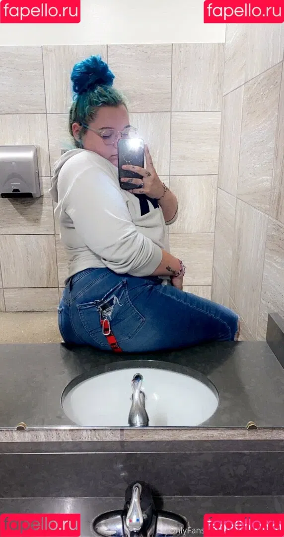 pipermedown Onlyfans Photo Gallery 