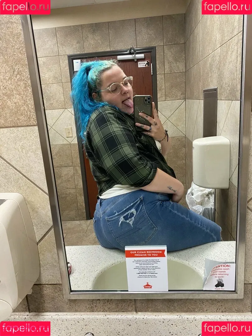 pipermedown Onlyfans Photo Gallery 