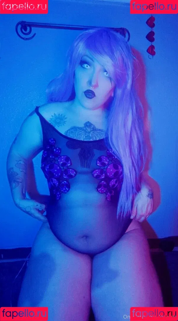 lovexee Onlyfans Photo Gallery 