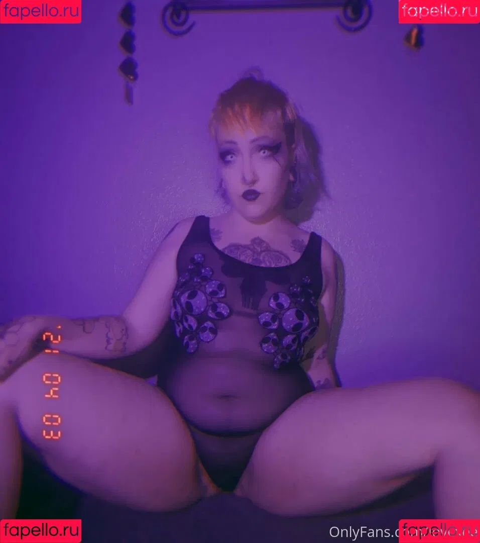 lovexee Onlyfans Photo Gallery 