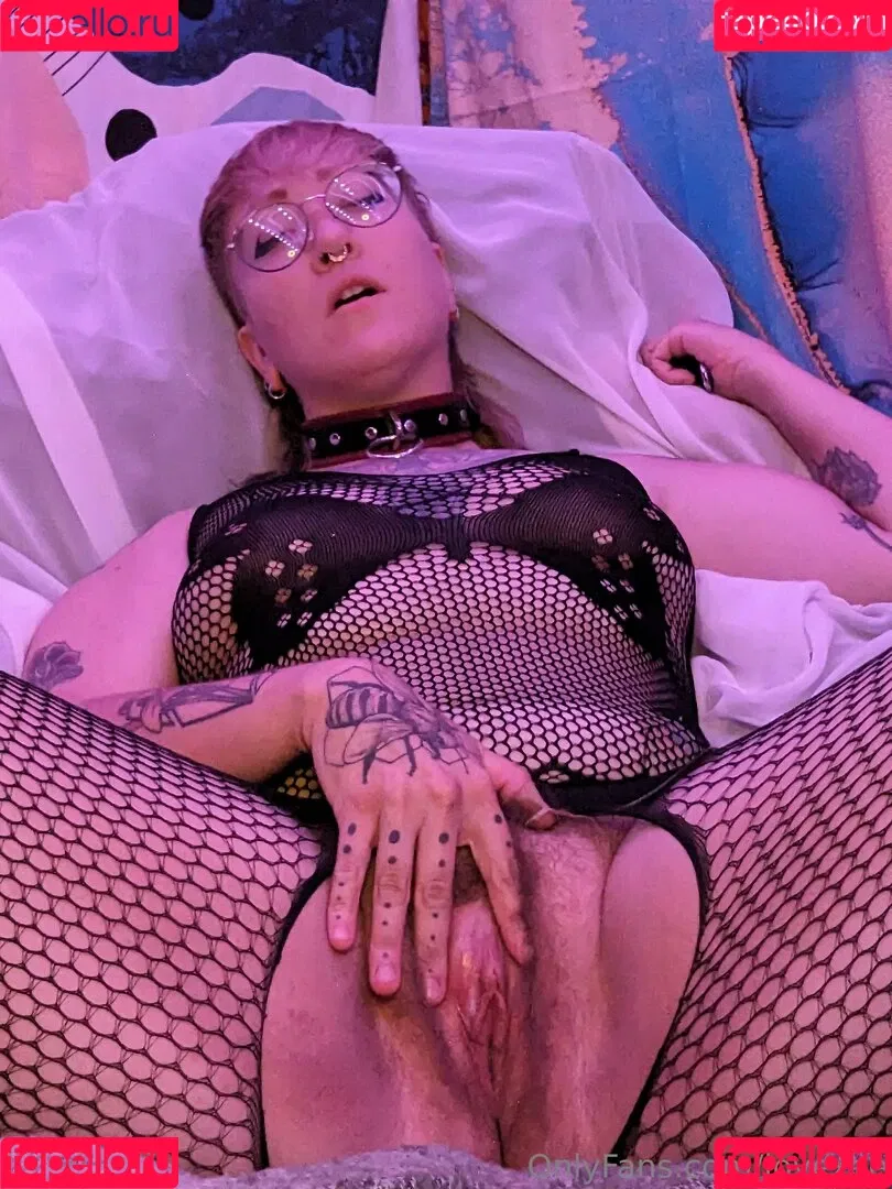 lovexee Onlyfans Photo Gallery 