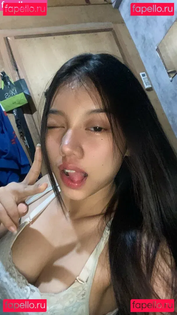 raisoftwi Onlyfans Photo Gallery 