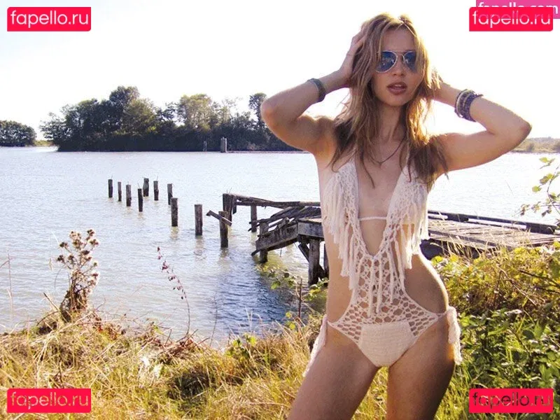 Alexia Fast Onlyfans Photo Gallery 