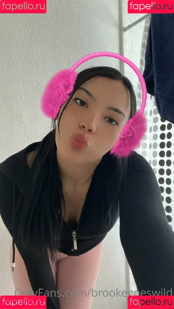 brookegoeswild Onlyfans Photo Gallery 