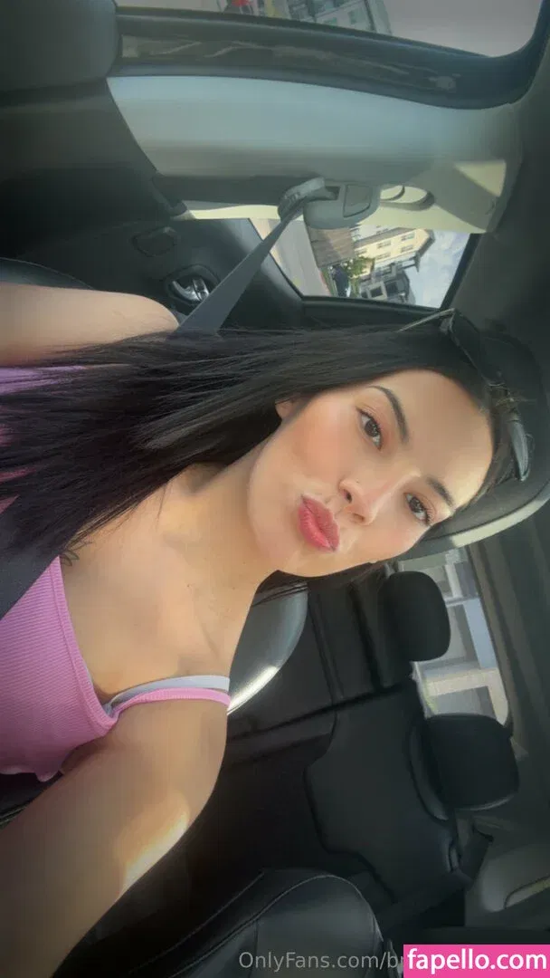 brookegoeswild Onlyfans Photo Gallery 