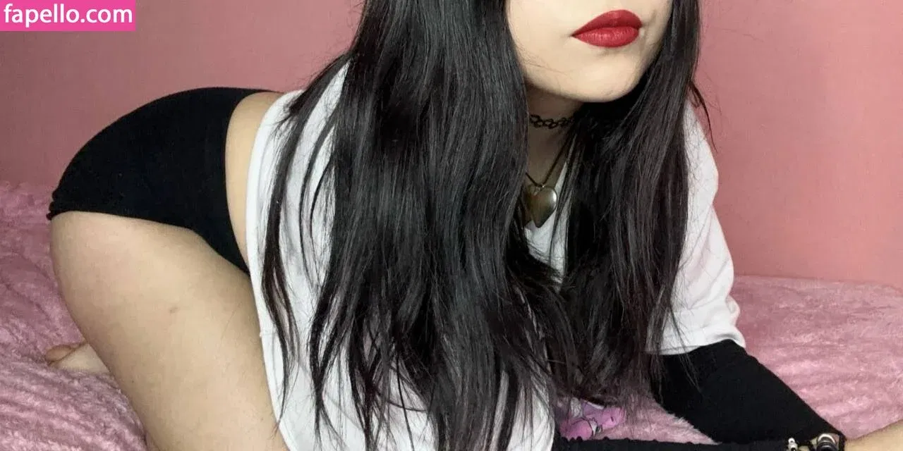 Whynot ASMR Onlyfans Photo Gallery 