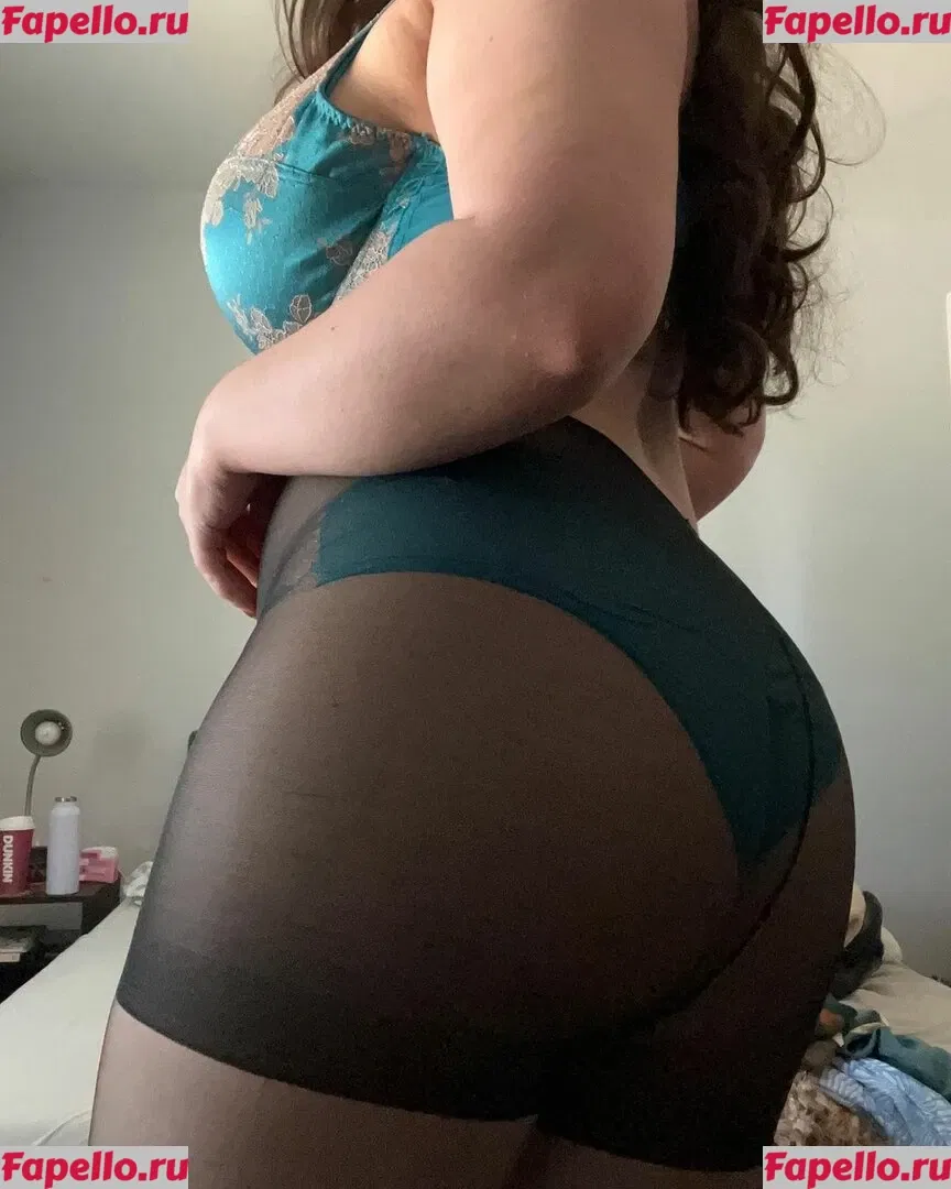 Rosaline Magdalene Onlyfans Photo Gallery 
