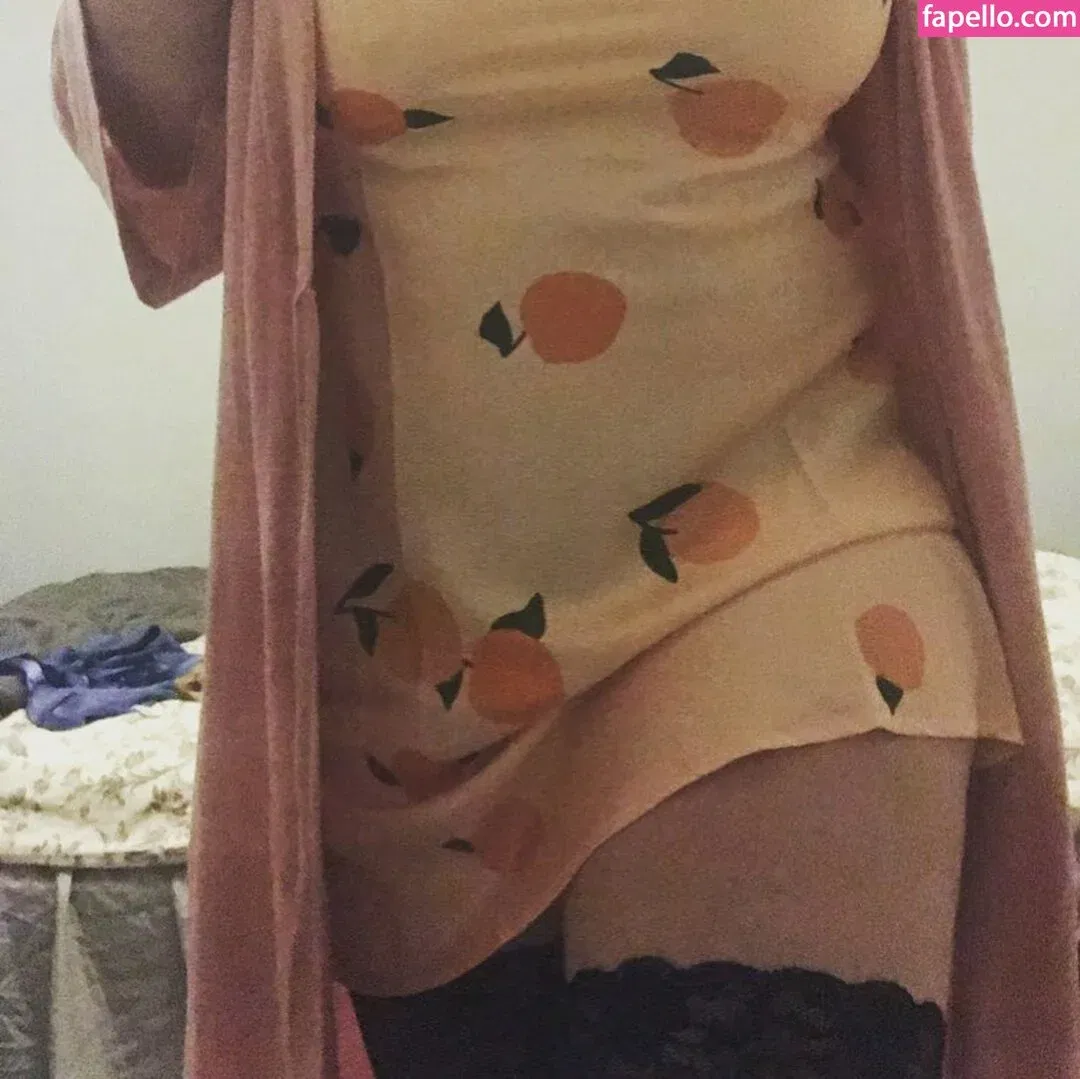 Rosaline Magdalene Onlyfans Photo Gallery 