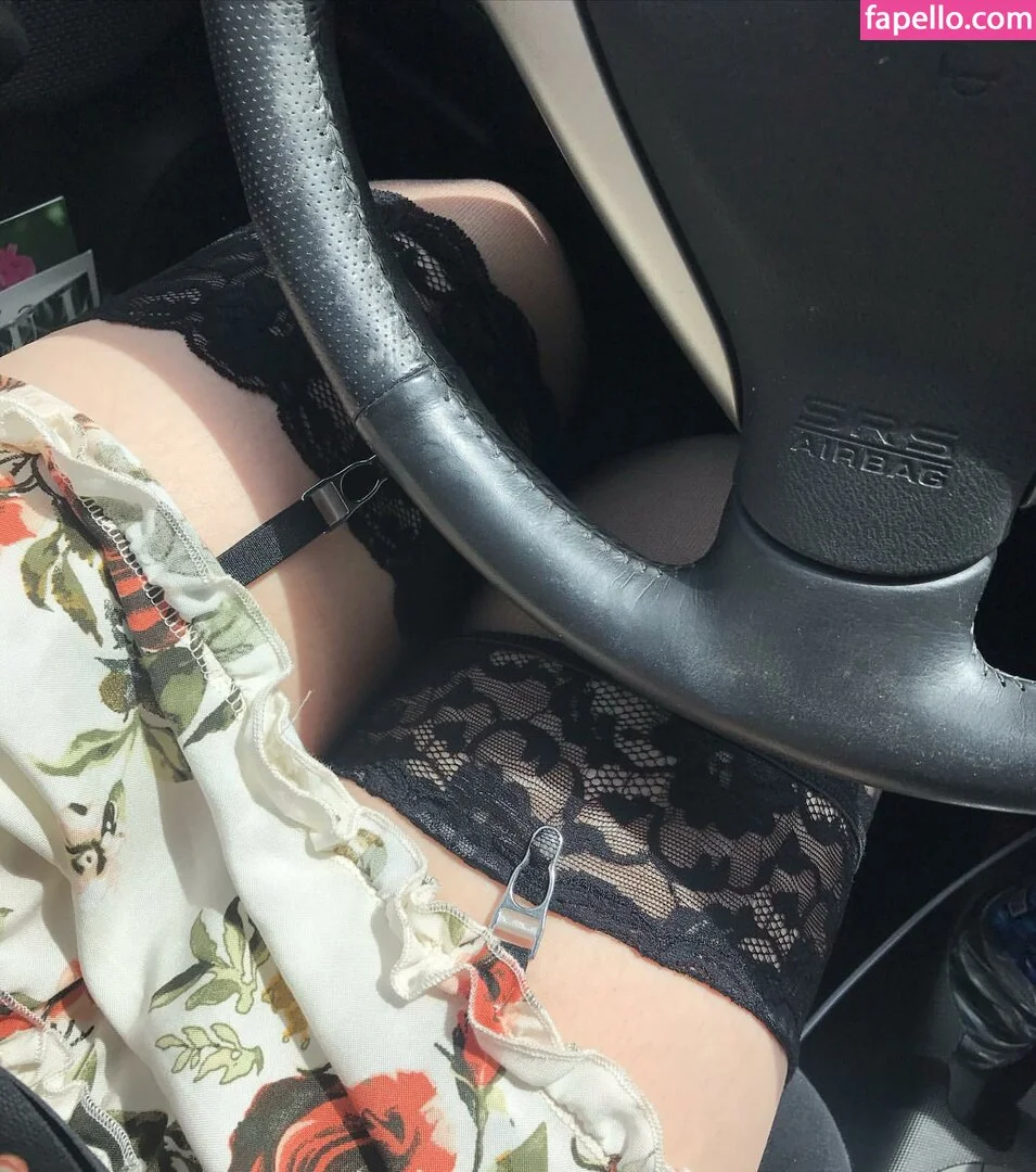 Rosaline Magdalene Onlyfans Photo Gallery 