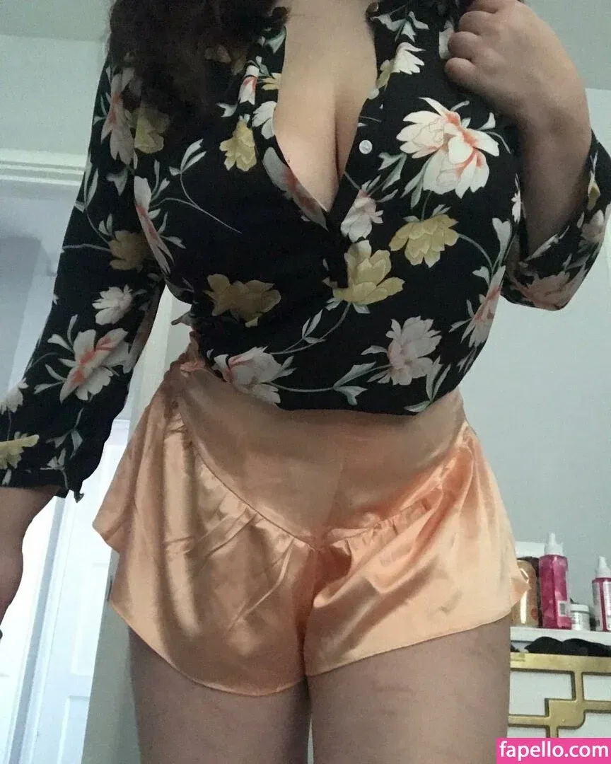 Rosaline Magdalene Onlyfans Photo Gallery 