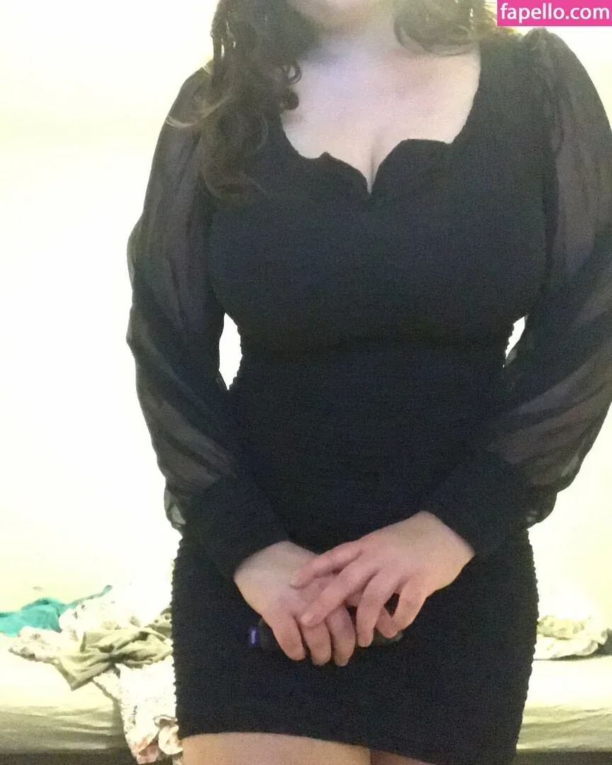 Rosaline Magdalene Onlyfans Photo Gallery 