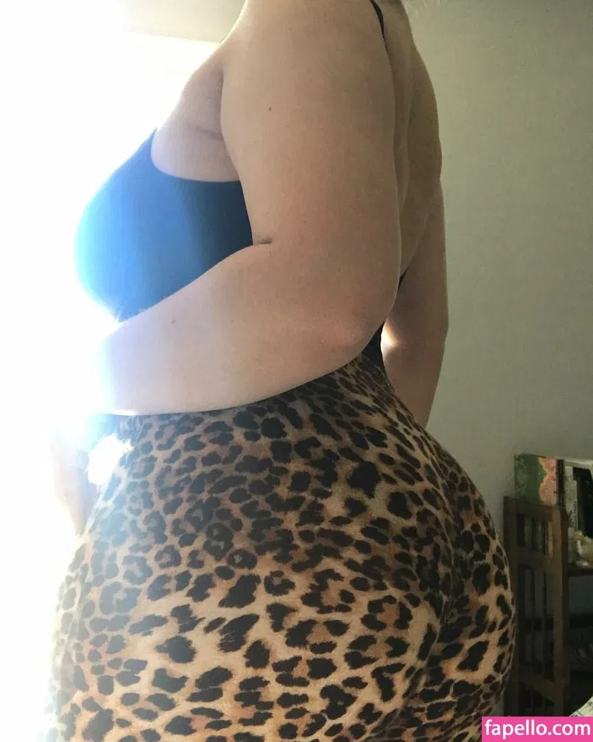 Rosaline Magdalene Onlyfans Photo Gallery 