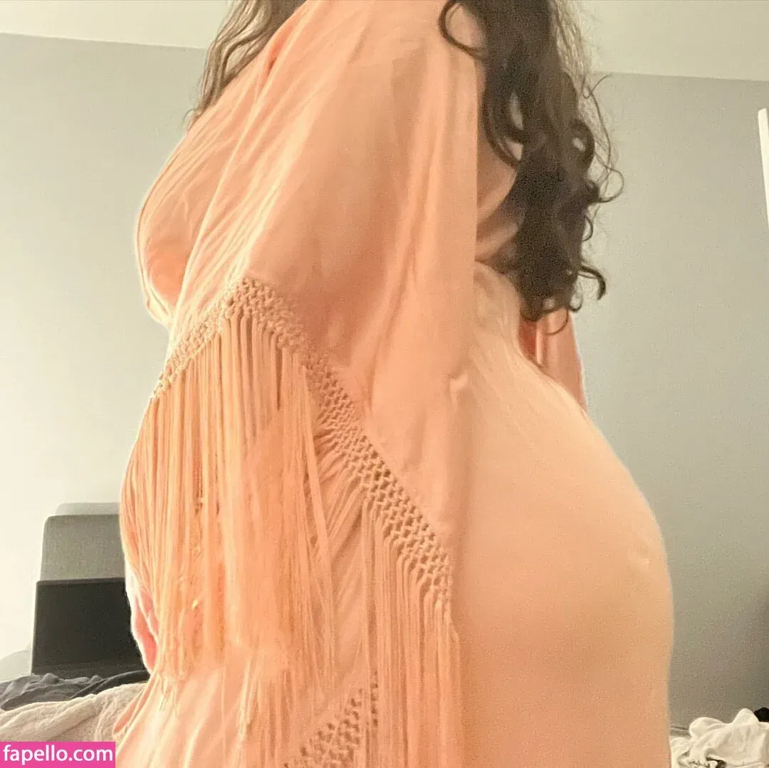 Rosaline Magdalene Onlyfans Photo Gallery 