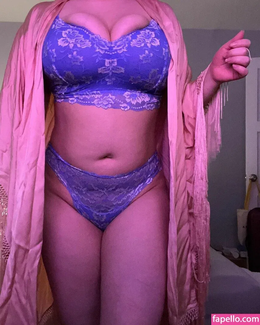 Rosaline Magdalene Onlyfans Photo Gallery 